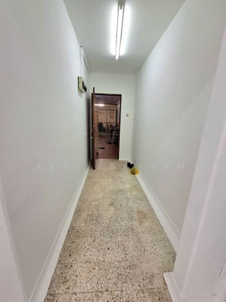Pangsapuri untuk Dijual di Menara Merak Kayangan - Azli Ibrahim - Corridor - PropertyGuru.com.my