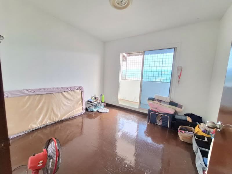 Pangsapuri untuk Dijual di Menara Merak Kayangan - Azli Ibrahim - Bedroom - PropertyGuru.com.my