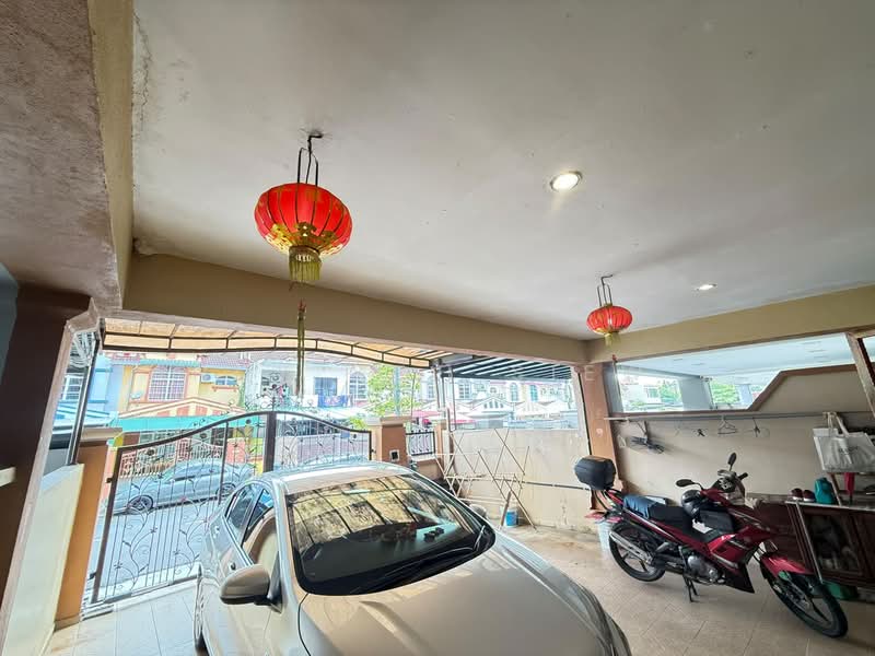 2-storey Terraced House for Rent in Taman Sri Pulai Perdana (Skudai) - Mandy Goh Siew Li - Car Park - PropertyGuru.com.my