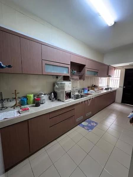 Semi-Detached House for Sale in Kota Damansara (Selangor) - KAT NEOH - Kitchen - PropertyGuru.com.my