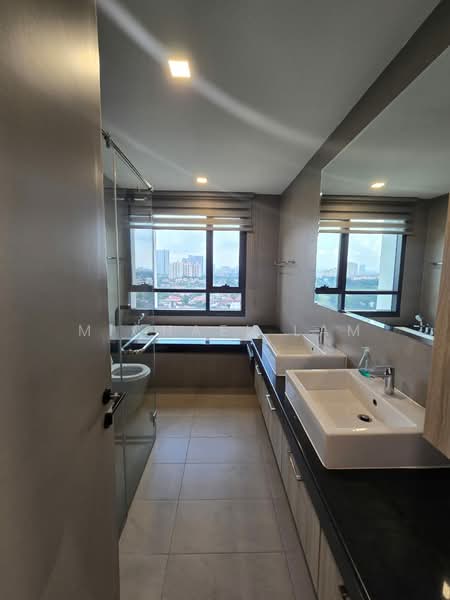 Service Residence for Rent at Arnica @ Tropicana Gardens - Michael Lam - Bathroom - PropertyGuru.com.my