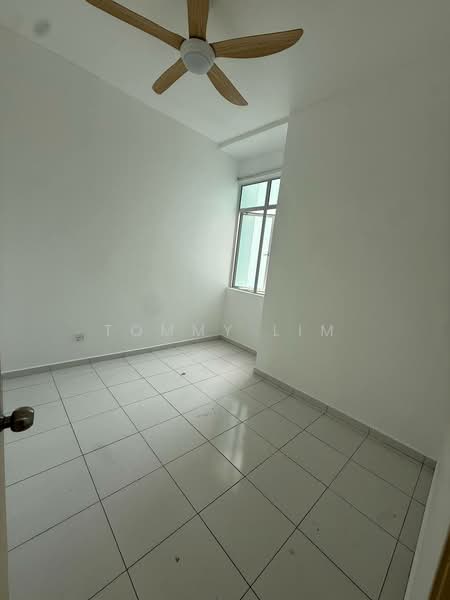 Pangsapuri untuk Dijual di Seri Molek Perdana - Tommy Lim - PropertyGuru.com.my