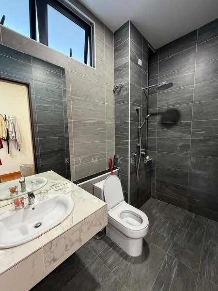 Semi-Detached House for Sale in Iskandar Puteri (Nusajaya) (Johor) - Kym Kee - Bathroom - PropertyGuru.com.my