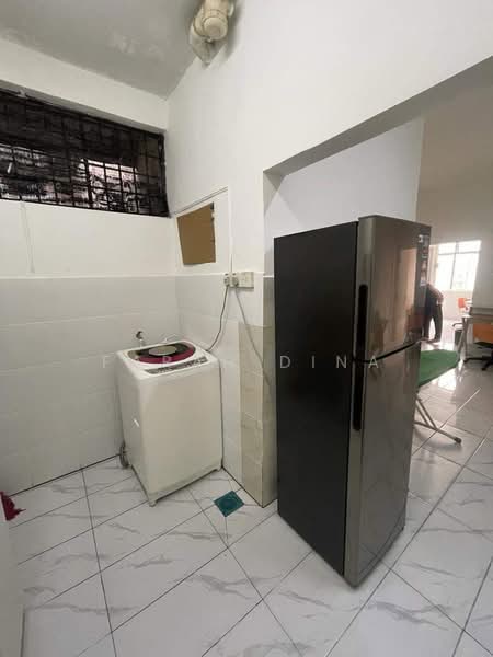 Pangsapuri untuk Disewa di Resak Apartment - Farah Dina - Interior - PropertyGuru.com.my