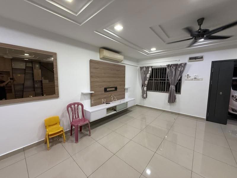 Rumah Teres 2-Tingkat untuk Disewa di Seremban (Negeri Sembilan) - Terence Lok - Living Room - PropertyGuru.com.my