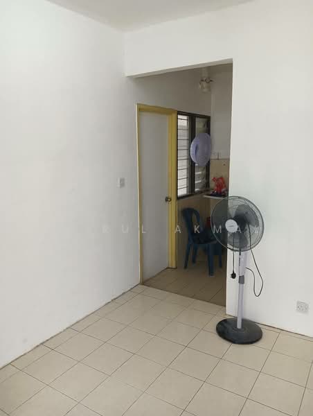 Apartment for Sale at Rosewood Lilywood Court - Amirul Akmal - Interior - PropertyGuru.com.my