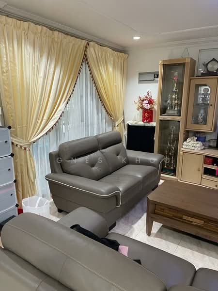Rumah Teres 2 Tingkat untuk Dijual di Taman Lumba Kuda (Ayer Itam) - Agnes Khoo - Living Room - PropertyGuru.com.my