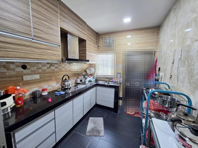 Rumah Teres 2-Tingkat untuk Dijual di Kepong Baru (Kepong) - Coyee Wong - Kitchen - PropertyGuru.com.my