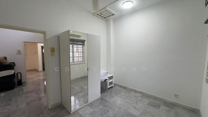 Rumah Teres 2-Tingkat untuk Dijual di Bandar Sri Damansara (Selangor) - Coyee Wong - Bedroom - PropertyGuru.com.my