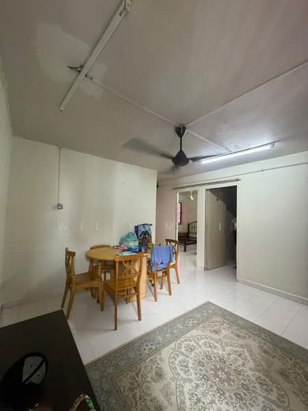 Flat for Rent at Kondo Rakyat - William Lim - Dining Room - PropertyGuru.com.my