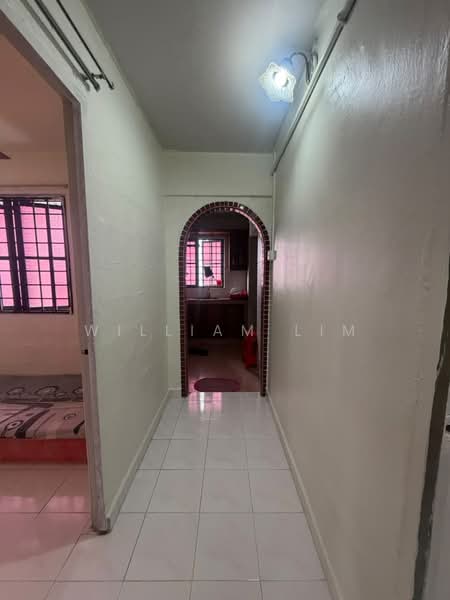 Flat for Rent at Kondo Rakyat - William Lim - Corridor - PropertyGuru.com.my
