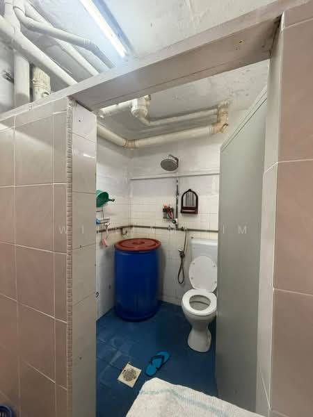 Flat for Rent at Kondo Rakyat - William Lim - Bathroom - PropertyGuru.com.my