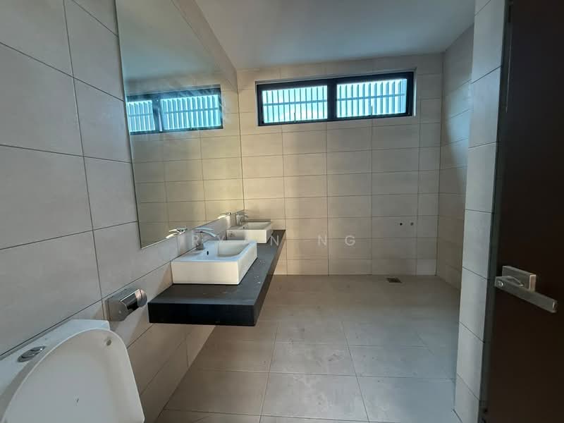 Semi-Detached House for Sale in George Town (Penang) - Ryan Ng - Bathroom - PropertyGuru.com.my
