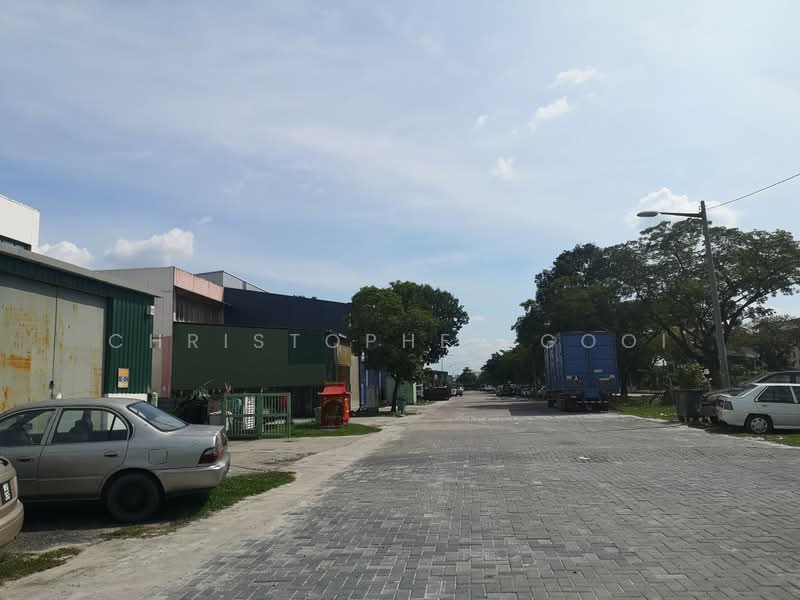 Kilang untuk Disewa di Taman Perindustrian Puchong Utama (Puchong) - Christopher Gooi - Exterior - PropertyGuru.com.my