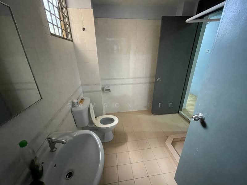 Kondominium untuk Dijual di Templer Impian - Samson Lee - Bathroom - PropertyGuru.com.my