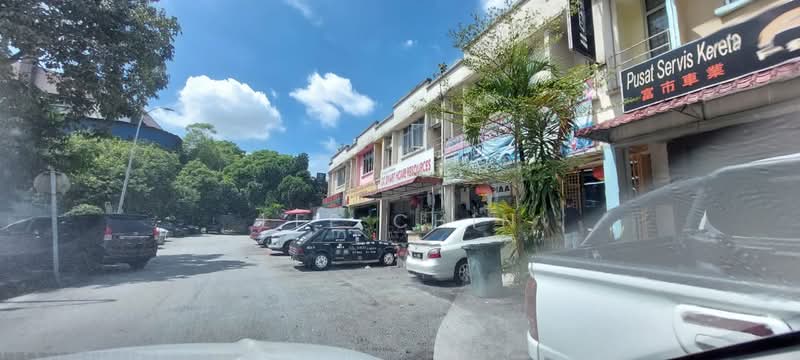 Shop for Sale in Ampang (Kuala Lumpur) - Lee Chin - Exterior - PropertyGuru.com.my