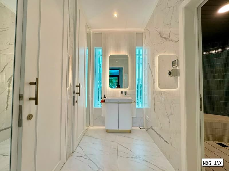 Bungalow House for Sale in Kota Kemuning (Shah Alam) - Jennie Chew - Bathroom - PropertyGuru.com.my