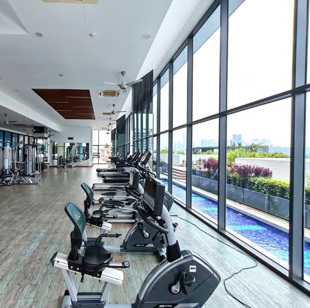Kediaman Servis untuk Dijual di PJ Midtown - Charis Lee - Gym - PropertyGuru.com.my