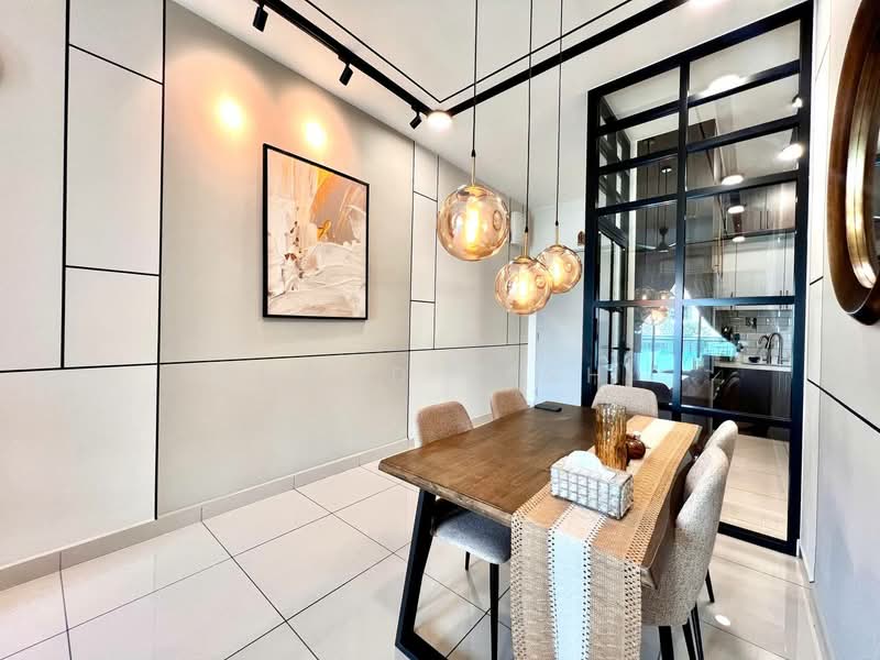 Kondominium untuk Dijual di Verando Residence - Ahmad Farhi - Dining Room - PropertyGuru.com.my