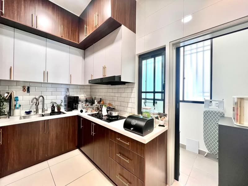 Kondominium untuk Dijual di Verando Residence - Ahmad Farhi - Kitchen - PropertyGuru.com.my