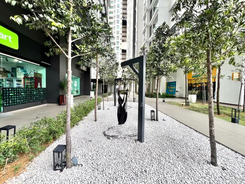 Kondominium untuk Dijual di Verando Residence - Ahmad Farhi - Exterior - PropertyGuru.com.my