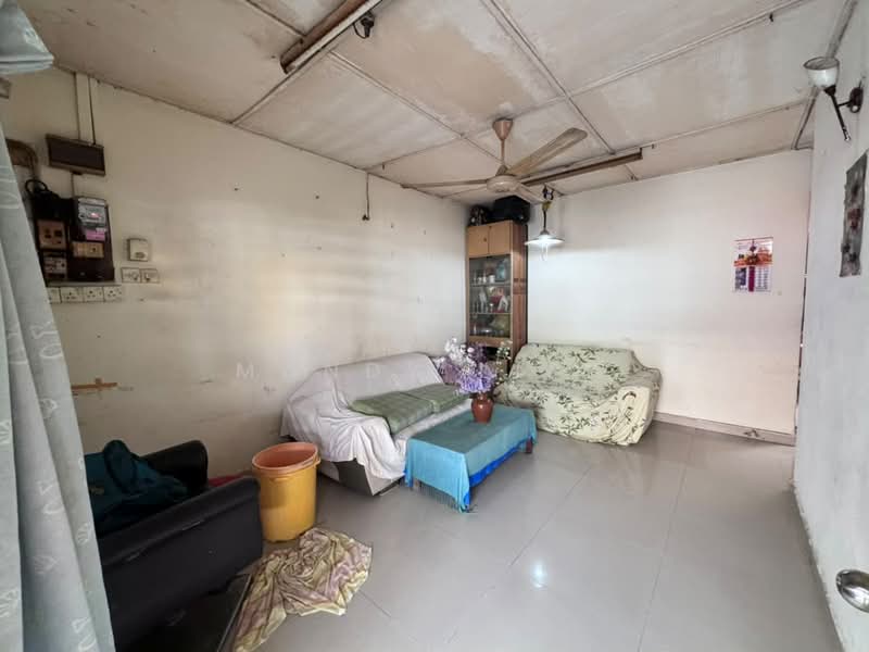Rumah Teres 1-Tingkat untuk Dijual di Desa Jaya Kepong (Kepong) - Mandy Liew - Living Room - PropertyGuru.com.my