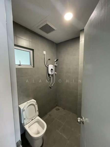 2-storey Terraced House for Rent in Bandar Gamuda Gardens (Rawang) - Alan Chin - Bathroom - PropertyGuru.com.my