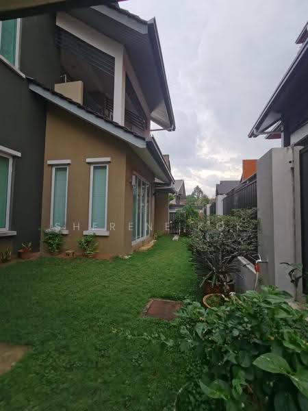 Semi-Detached House for Sale in Kenny Hill (Kuching) - Sherene Kok - PropertyGuru.com.my