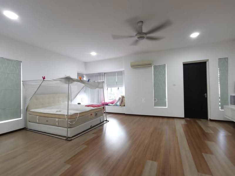 Semi-Detached House for Sale in Kenny Hill (Kuching) - Sherene Kok - Bedroom - PropertyGuru.com.my