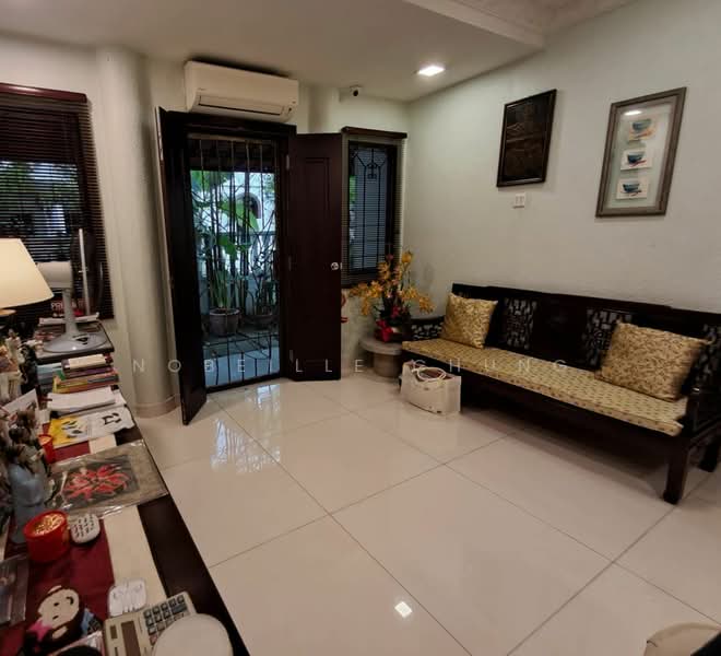 Rumah Berkembar untuk Dijual di Usj 5 (Subang Jaya) - Nobeille Chung - Living Room - PropertyGuru.com.my