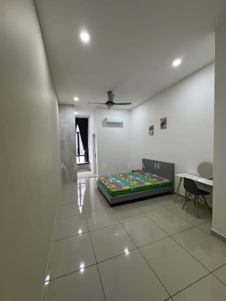 Terraced House for Rent in Lunaria Resort Home (Bandar Sri Sendayan) - Abby Tan - PropertyGuru.com.my