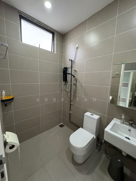 Terraced House for Rent in Lunaria Resort Home (Bandar Sri Sendayan) - Abby Tan - PropertyGuru.com.my