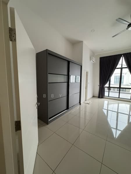 Terraced House for Rent in Lunaria Resort Home (Bandar Sri Sendayan) - Abby Tan - PropertyGuru.com.my