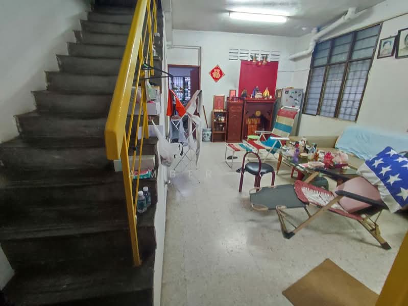 Rumah Teres 2 Tingkat untuk Dijual di Taman Sri Rampai (Wangsa Maju) - Amber Ng - Living Room - PropertyGuru.com.my