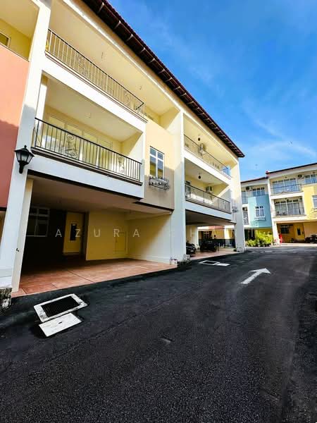 Rumah Teres 2.5-Tingkat untuk Dijual di Balik Pulau (Penang) - Azura Ghani - Exterior - PropertyGuru.com.my