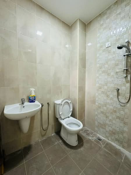 Rumah Teres 2.5-Tingkat untuk Dijual di Balik Pulau (Penang) - Azura Ghani - Bathroom - PropertyGuru.com.my