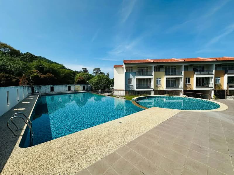 Rumah Teres 2.5-Tingkat untuk Dijual di Balik Pulau (Penang) - Azura Ghani - Exterior - PropertyGuru.com.my