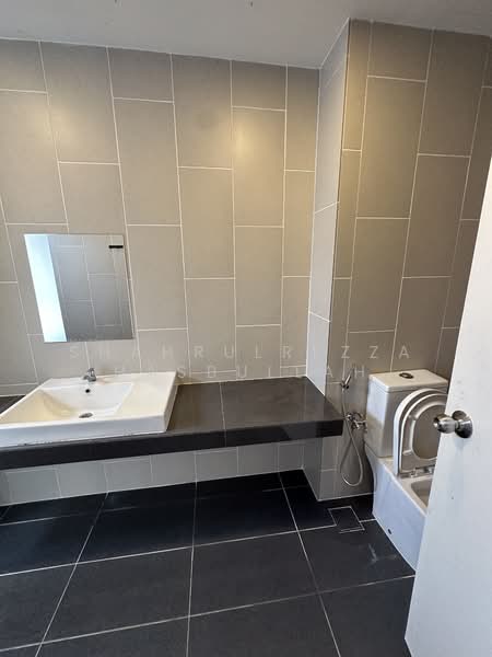Condominium for Rent at The Andes Condo Villa @ Bukit Jalil - Shahrulrezza Hasbullah - Bathroom - PropertyGuru.com.my