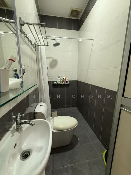 Bungalow House untuk Dijual di Taman Kebun Teh (Johor Bahru) - Elston Chong - Bathroom - PropertyGuru.com.my