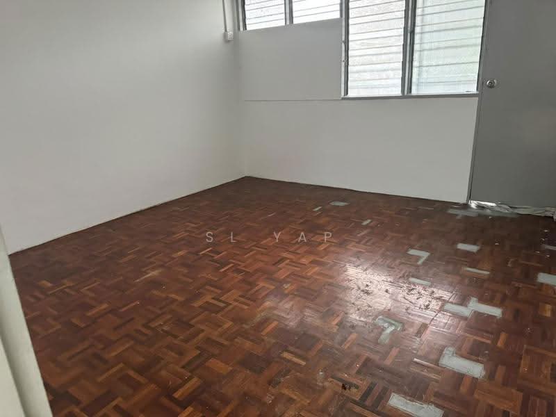 Flat for Sale at Jalan Chempedak - SL Yap - Interior - PropertyGuru.com.my
