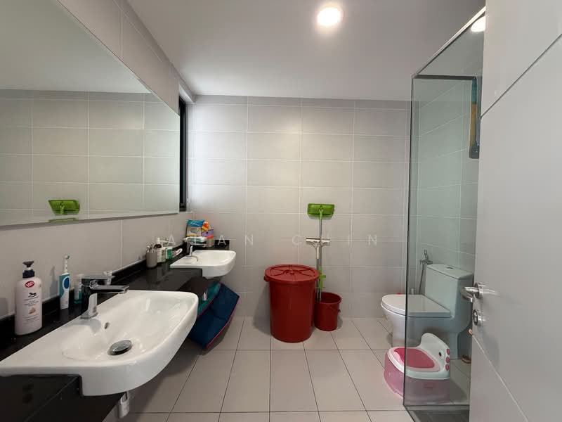 3-storey Terraced House for Rent in Taman Melawati (Ulu Kelang) - Alan Chin - Bathroom - PropertyGuru.com.my
