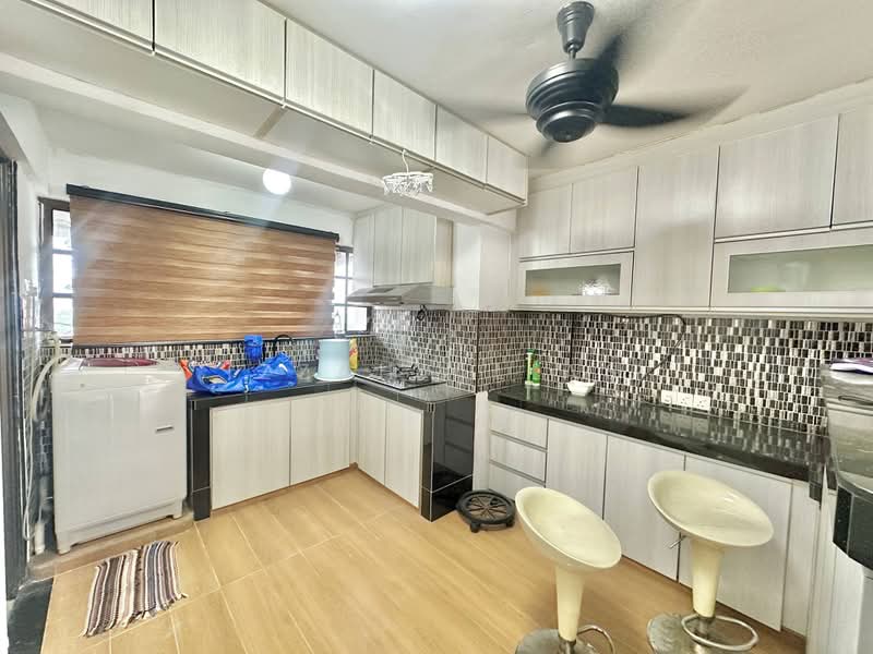 Flat for Sale at Perumahan Awam Sri Sabah - Izzah Alias - Kitchen - PropertyGuru.com.my