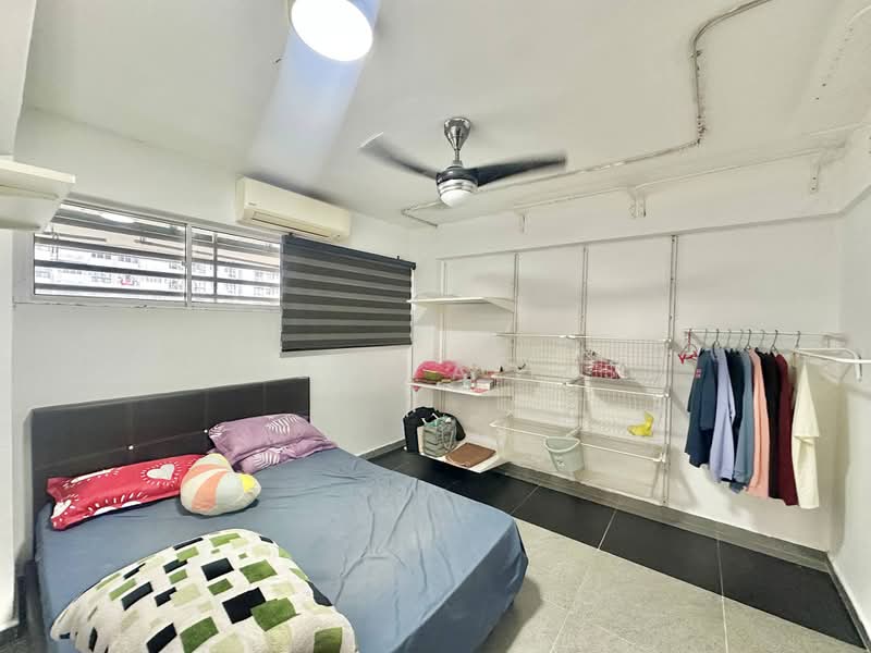 Flat for Sale at Perumahan Awam Sri Sabah - Izzah Alias - Bedroom - PropertyGuru.com.my