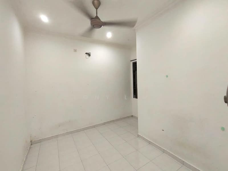 1-storey Terraced House for Rent in Austin (Johor Bahru) - Tony Lim - Interior - PropertyGuru.com.my