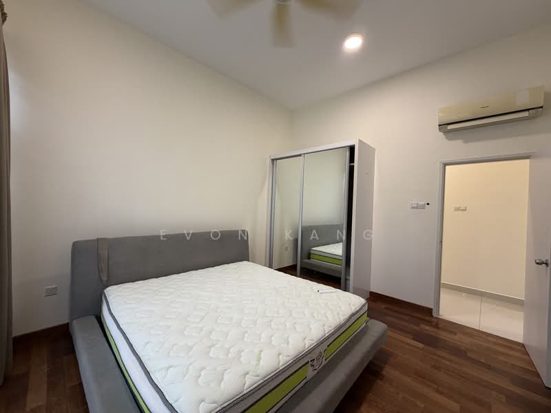 Kondominium untuk Disewa di Ferringhi Residence - Evon Kang - Bedroom - PropertyGuru.com.my