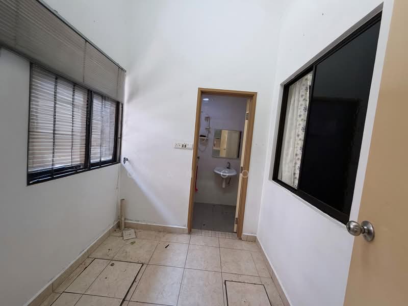 3-storey Terraced House for Sale in Sunway Bukit Gambier (Gelugor) - Qyan Goh - Bathroom - PropertyGuru.com.my