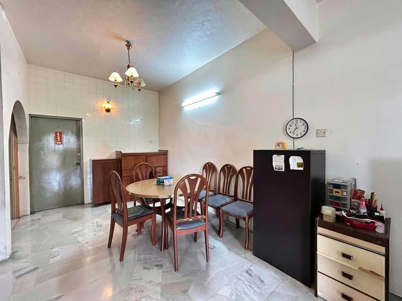 Rumah Teres 2-Tingkat untuk Dijual di Gunung Rapat (Ipoh) - Sam . - Dining Room - PropertyGuru.com.my