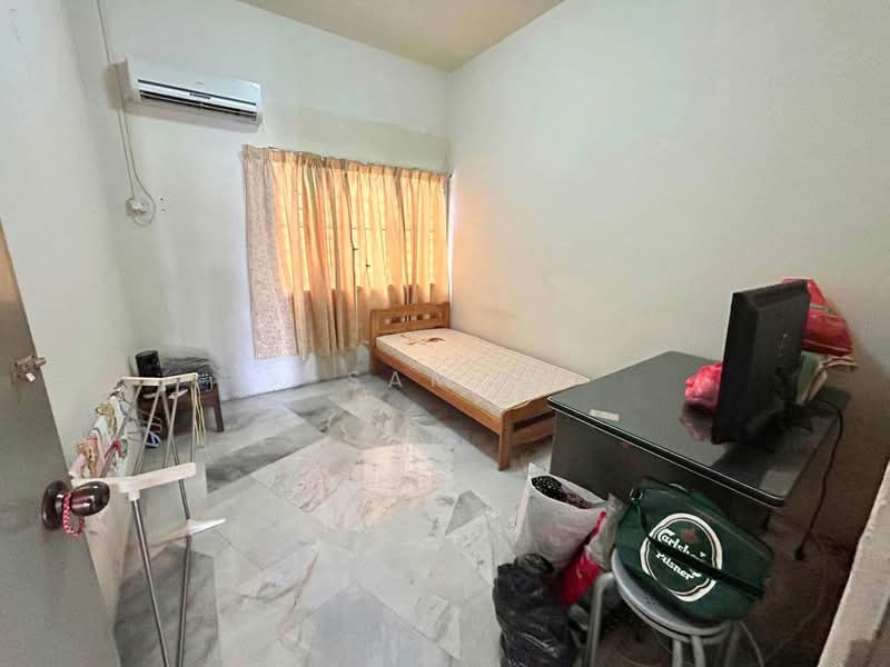 Rumah Teres 2-Tingkat untuk Dijual di Gunung Rapat (Ipoh) - Sam . - Bedroom - PropertyGuru.com.my