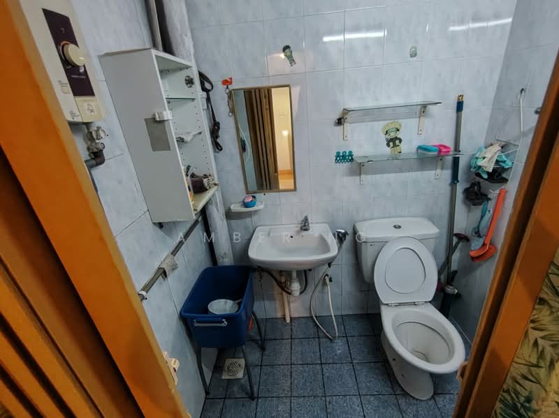 Rumah Teres 2 Tingkat untuk Dijual di Taman Sri Rampai (Wangsa Maju) - Amber Ng - Bathroom - PropertyGuru.com.my