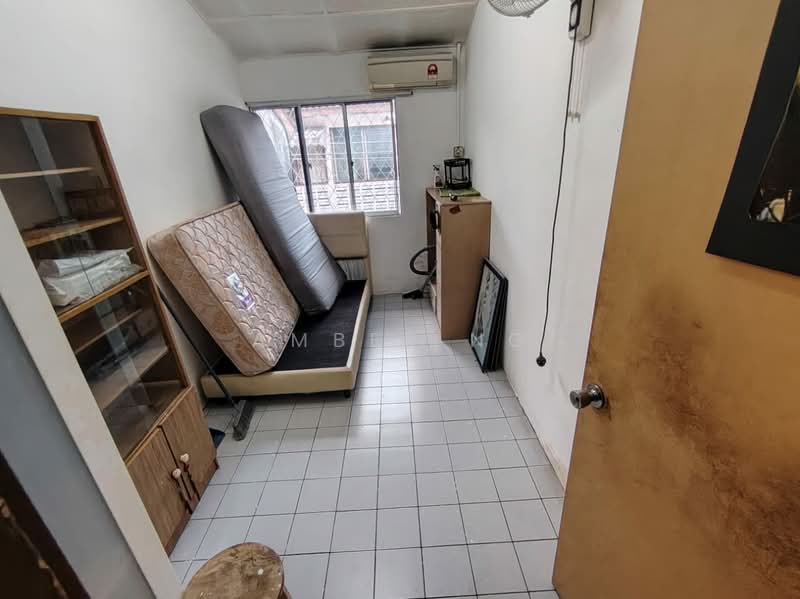 Rumah Teres 2 Tingkat untuk Dijual di Taman Sri Rampai (Wangsa Maju) - Amber Ng - Bedroom - PropertyGuru.com.my